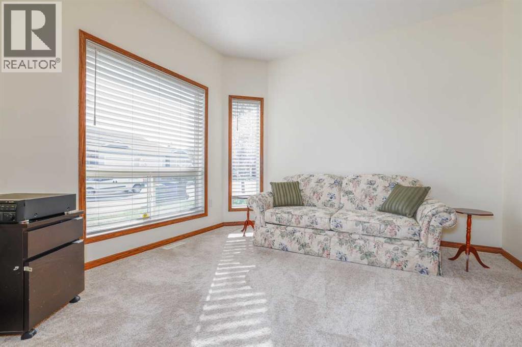 145 Ridgestone Lane, Diamond Valley, Alberta  T0L 0H0 - Photo 5 - A2262234