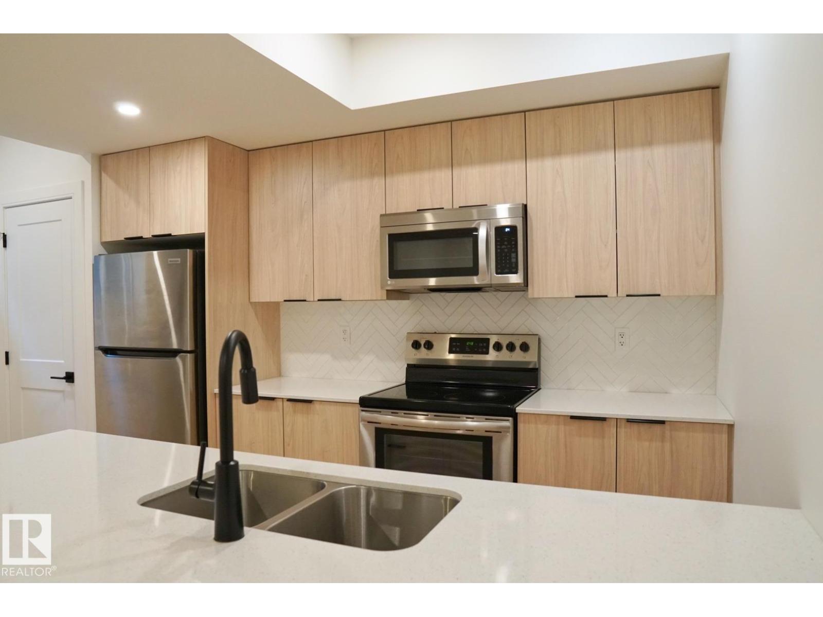 7553 81 Av Nw, Edmonton, Alberta  T6C 0V4 - Photo 49 - E4461062