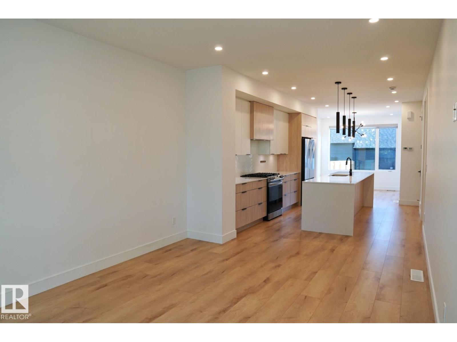 7553 81 Av Nw, Edmonton, Alberta  T6C 0V4 - Photo 6 - E4461062