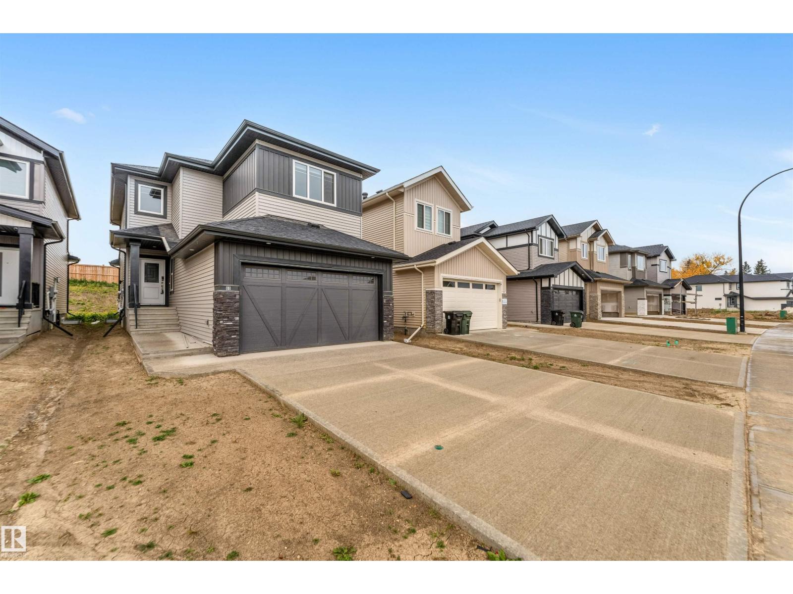 60 Hemingway Cr, Spruce Grove, Alberta  T7X 2L6 - Photo 2 - E4461065