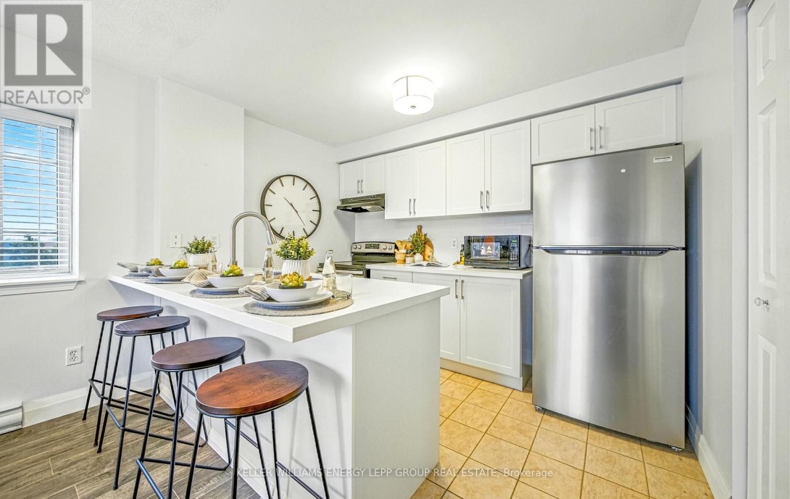 301 - 91 Aspen Springs Drive, Clarington, Ontario  L1C 5J9 - Photo 1 - E12448055