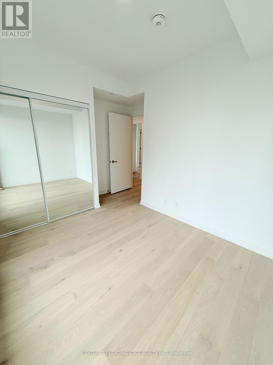 909 - 8 Beverley Glen Boulevard, Vaughan, Ontario  L4J 0L5 - Photo 10 - N12335922