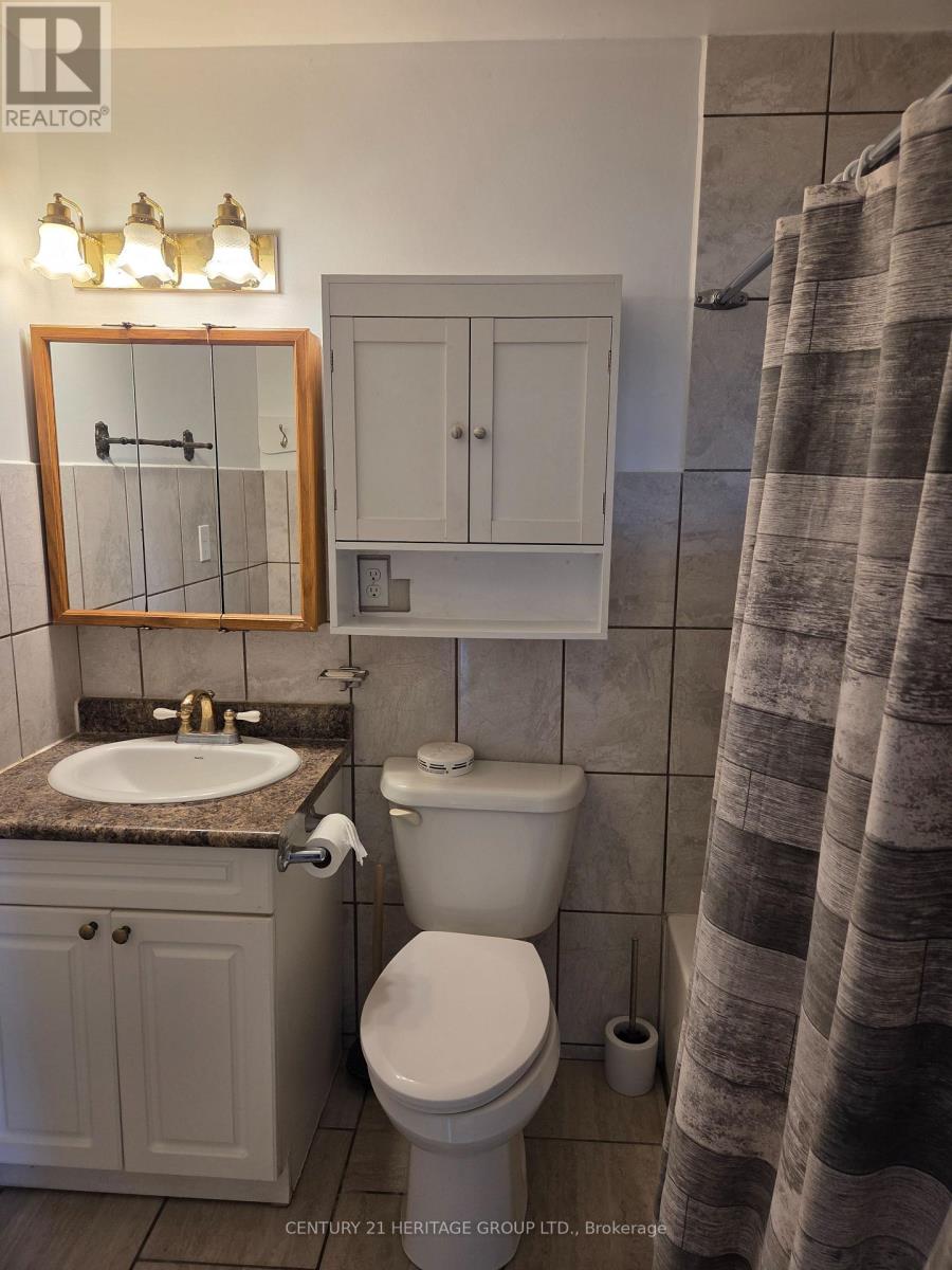 2b - 20336 Bathurst Street E, East Gwillimbury, Ontario  L9N 1P5 - Photo 6 - N12280335