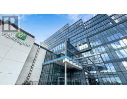 301 - 600 DIXON ROAD, Toronto, Ontario