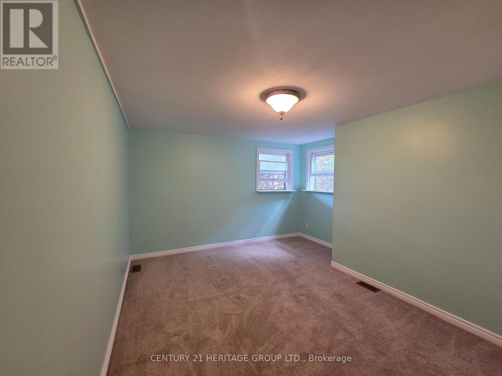2b - 20336 Bathurst Street E, East Gwillimbury, Ontario  L9N 1P5 - Photo 8 - N12280335