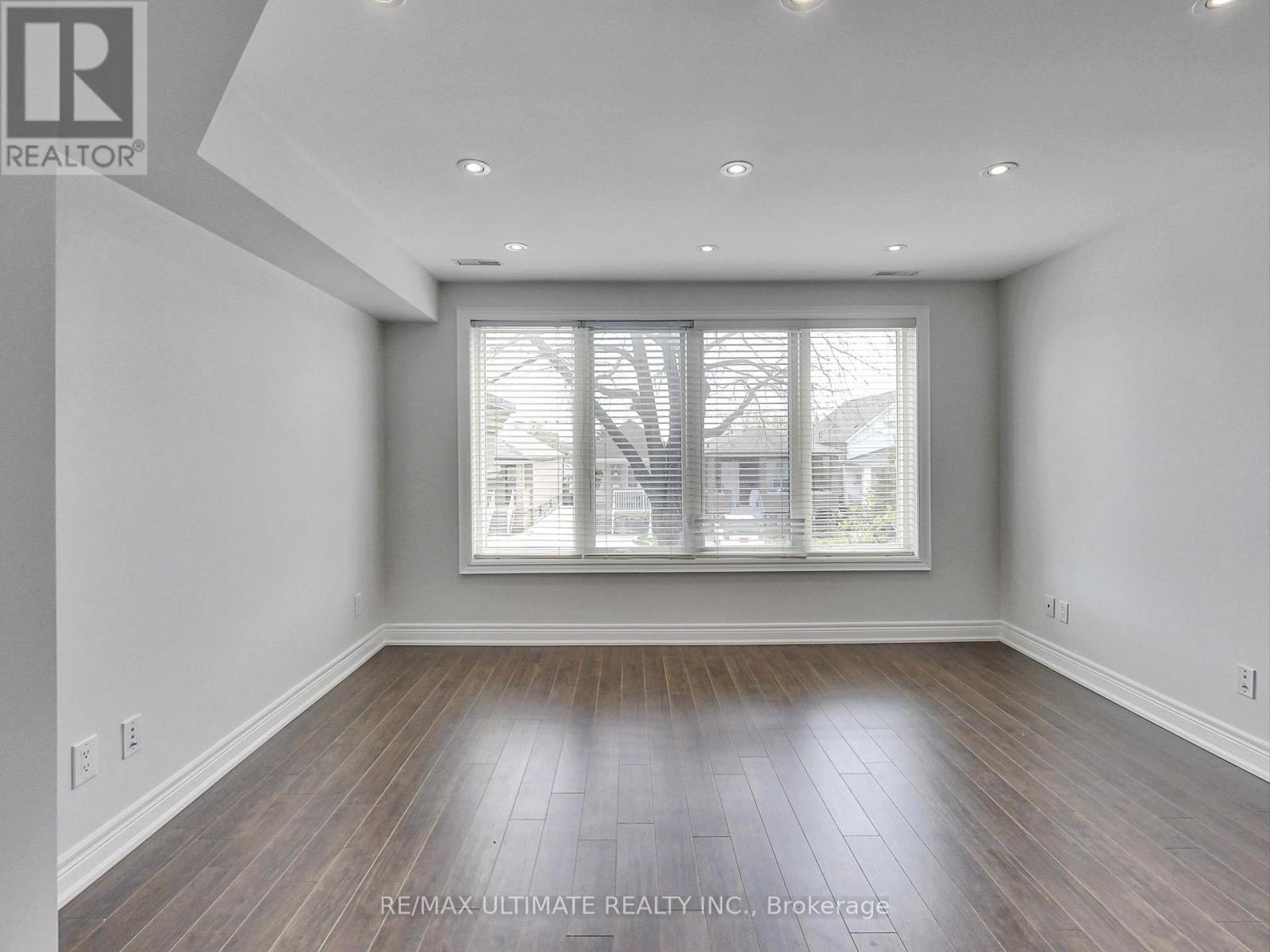 Apt #2 - 40 Ashbury Avenue, Toronto, Ontario  M6E 1V7 - Photo 2 - C12448118