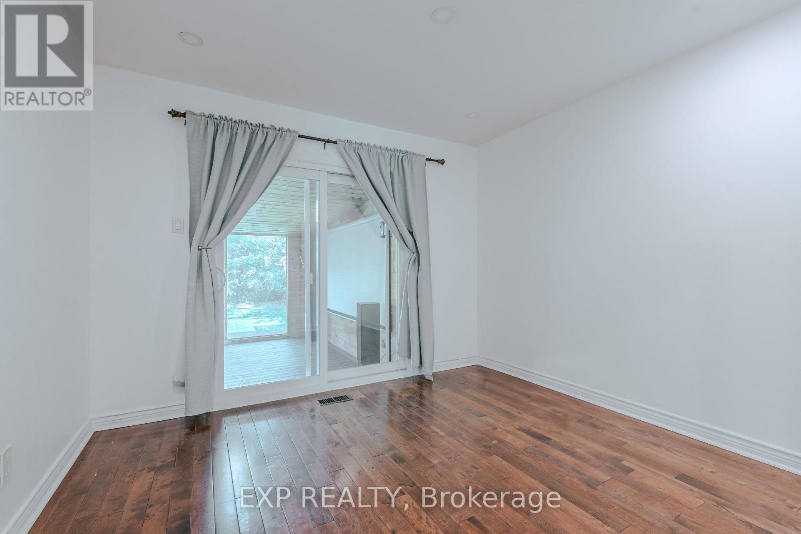 72 Billington Crescent, Toronto, Ontario  M3A 2G6 - Photo 15 - C12448139