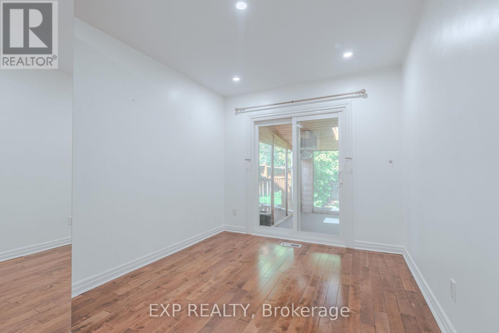 72 Billington Crescent, Toronto, Ontario  M3A 2G6 - Photo 18 - C12448139