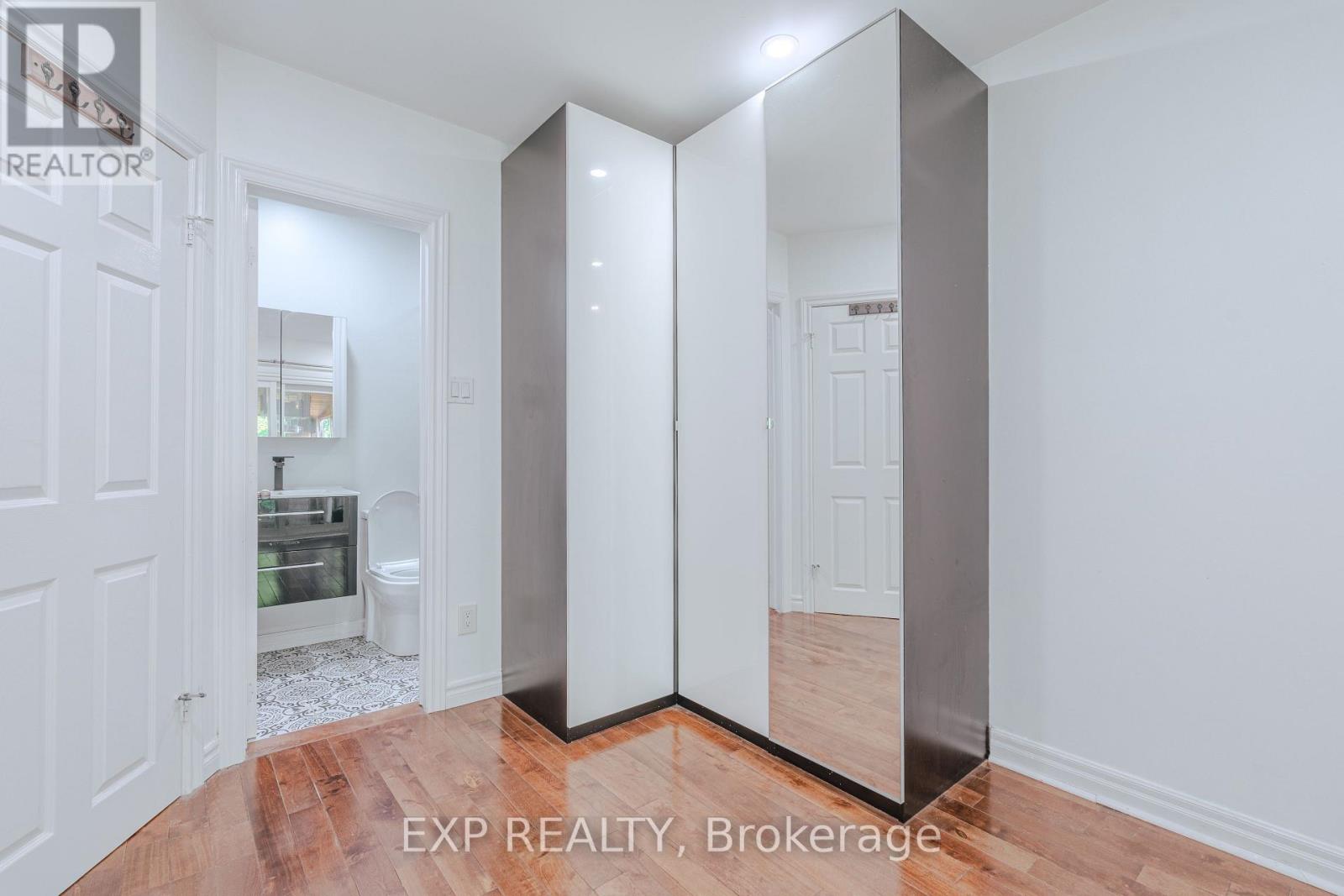 72 Billington Crescent, Toronto, Ontario  M3A 2G6 - Photo 20 - C12448139