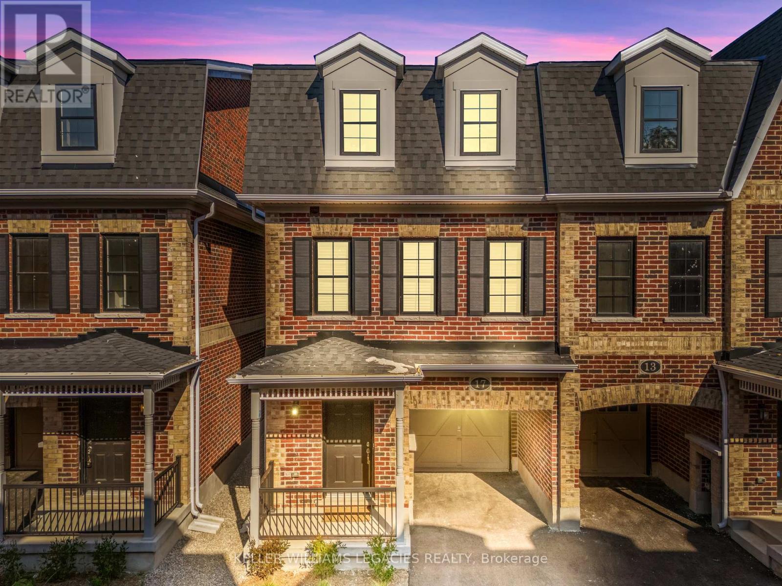 17 Kennisis Way, Vaughan, Ontario  L6A 3Y5 - Photo 3 - N12401781