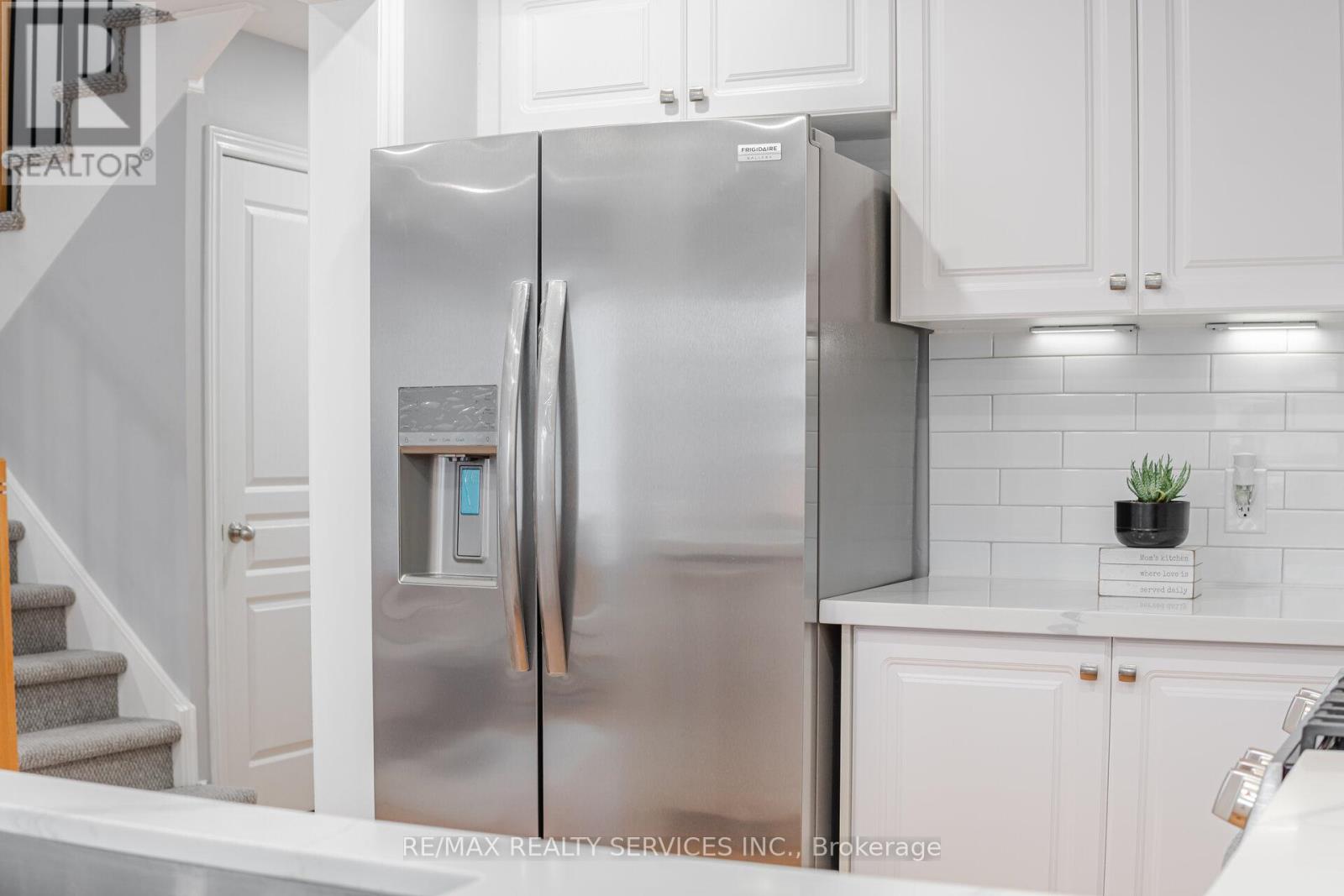35 Luce Drive, Ajax (Northeast Ajax), Ontario  L1Z 0K2 - Photo 12 - E12448124