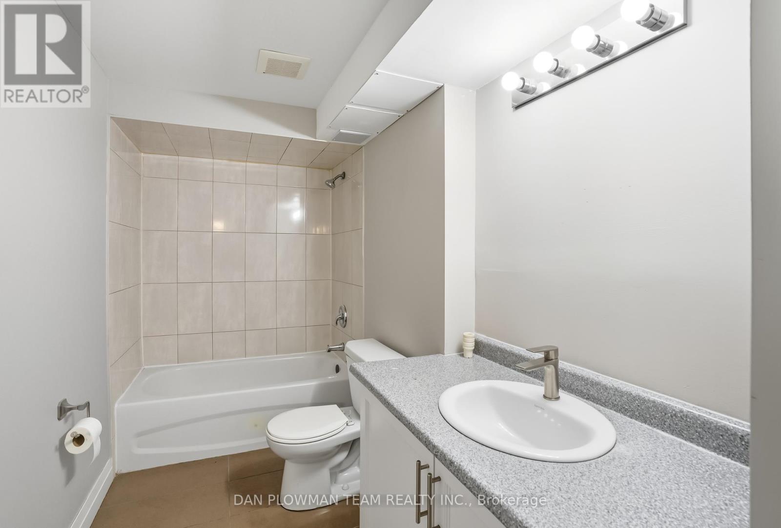 476 Albert Street, Oshawa, Ontario  L1H 4S6 - Photo 9 - E12448149