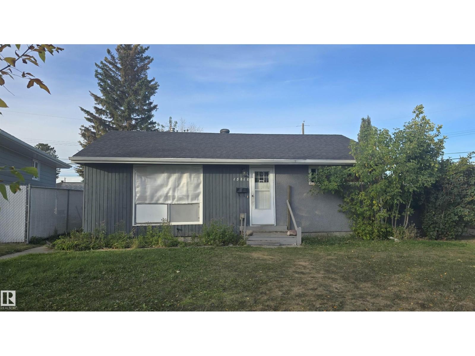 15812 110A Avenue NW NW, Edmonton, Alberta