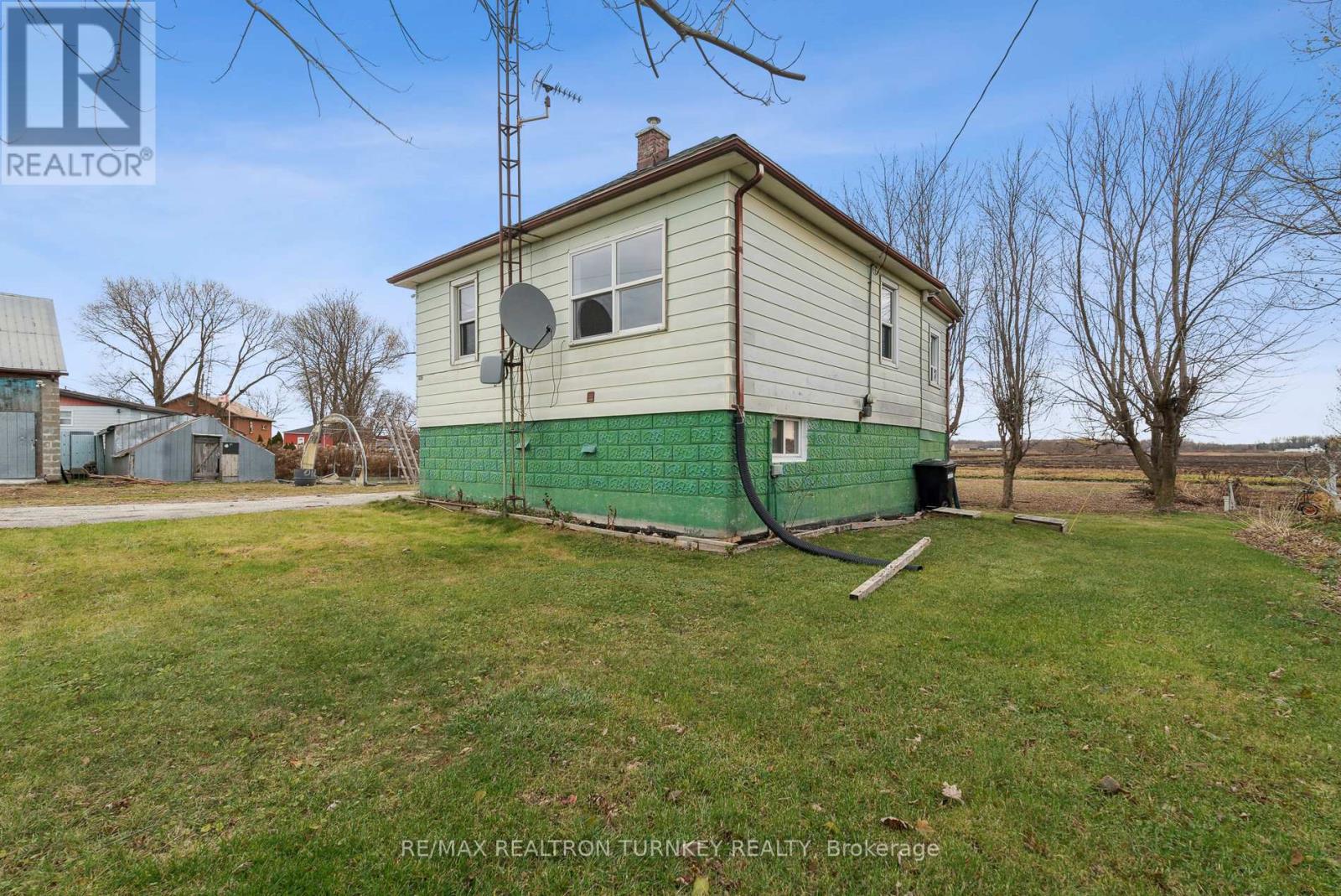3 Grencer Road, Bradford West Gwillimbury, Ontario  L3Z 3Z2 - Photo 5 - N12448117