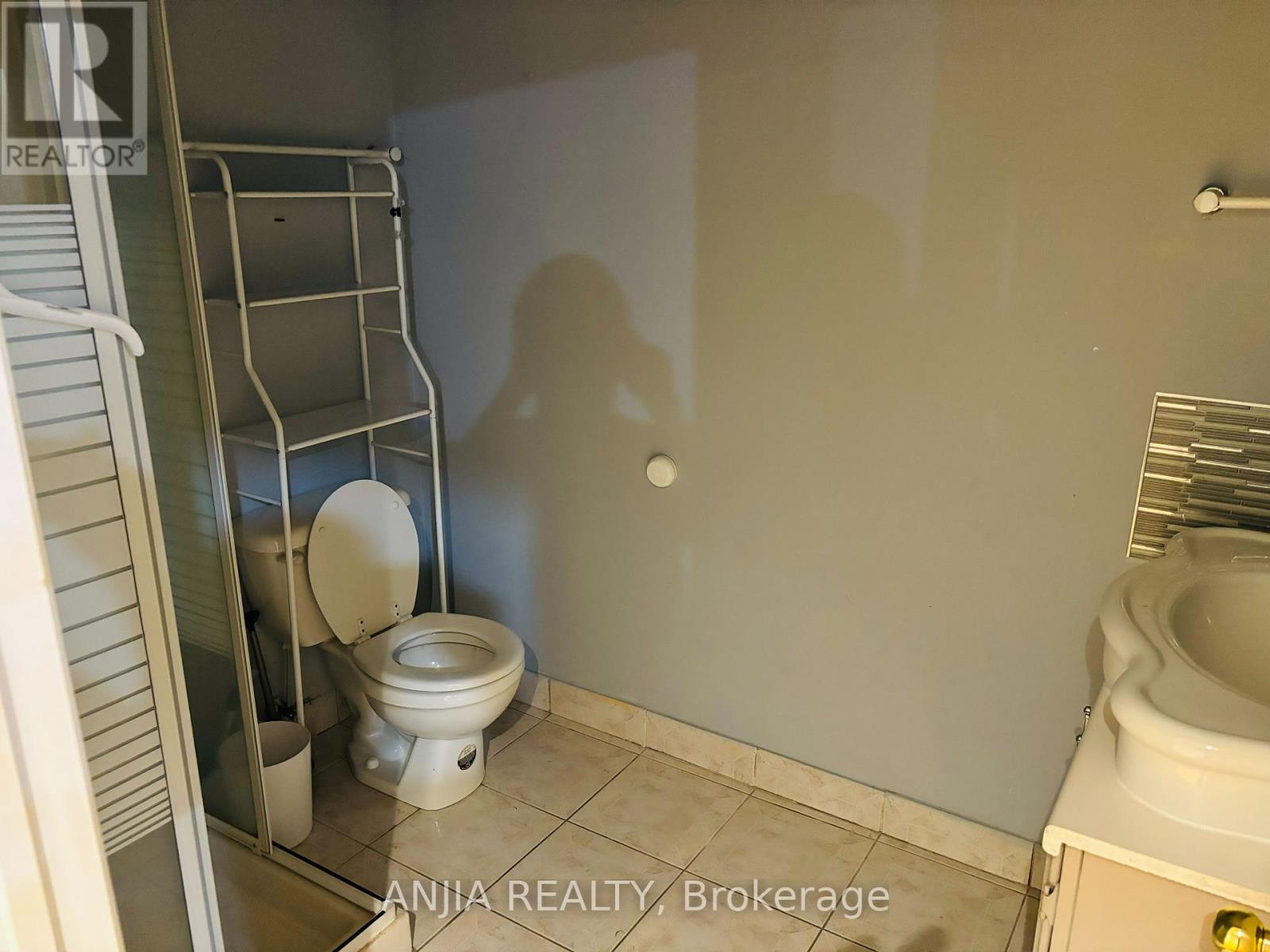 555 Raymerville Drive, Markham, Ontario  L3P 6G3 - Photo 22 - N12448158
