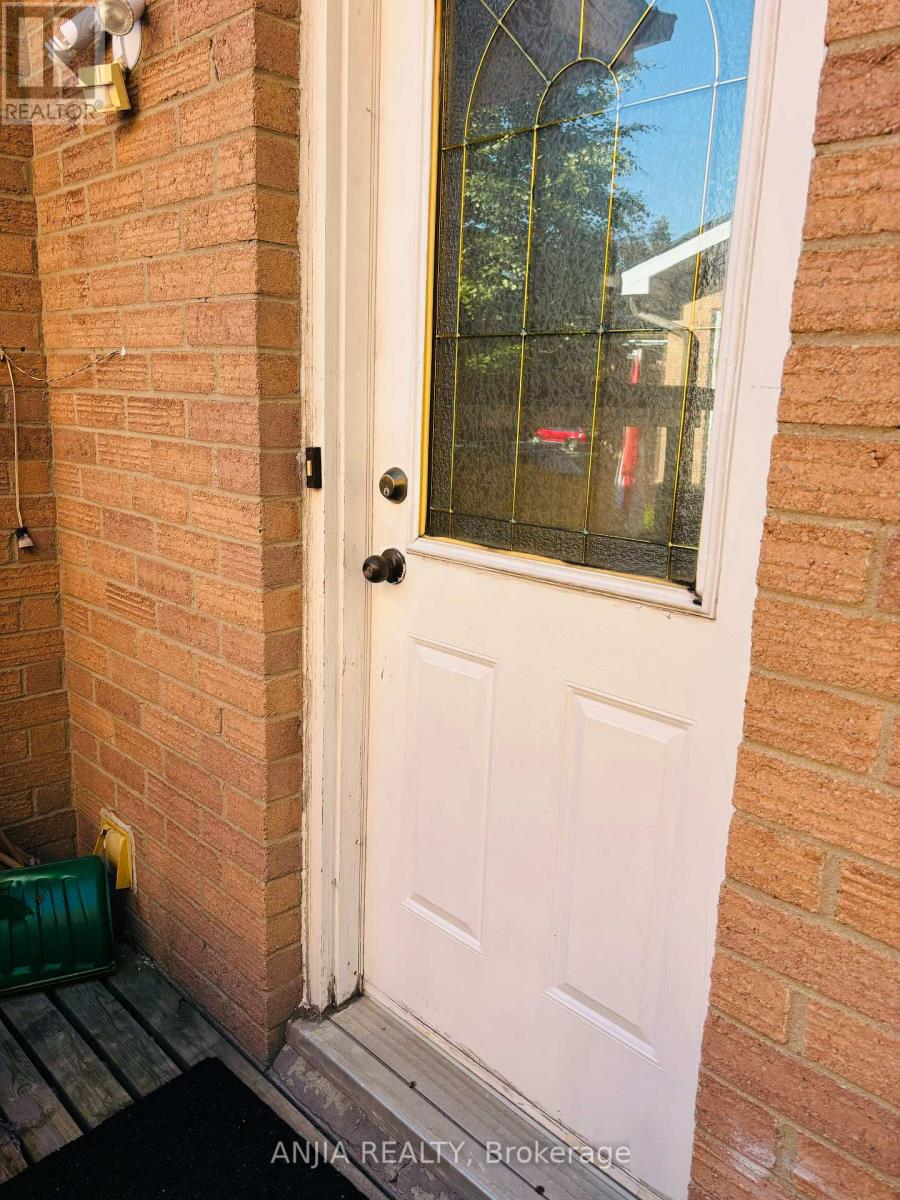 555 Raymerville Drive, Markham, Ontario  L3P 6G3 - Photo 24 - N12448158