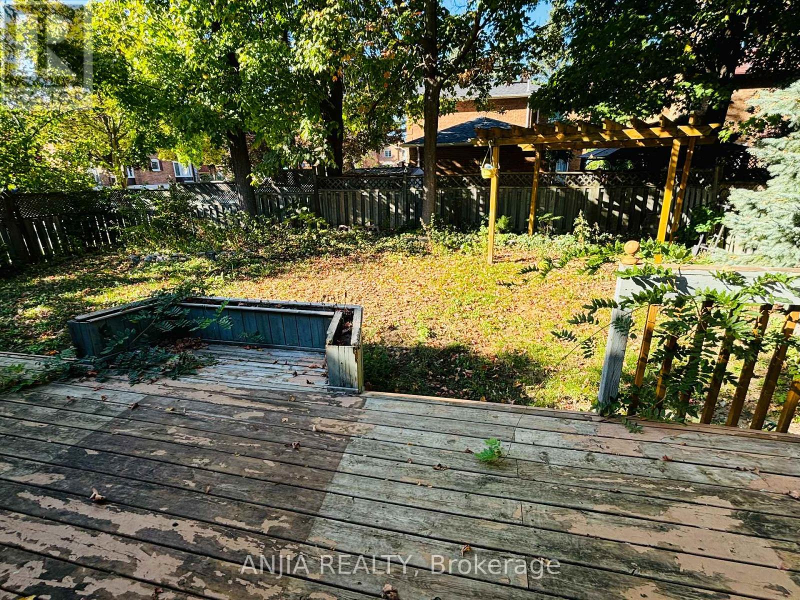 555 Raymerville Drive, Markham, Ontario  L3P 6G3 - Photo 8 - N12448158