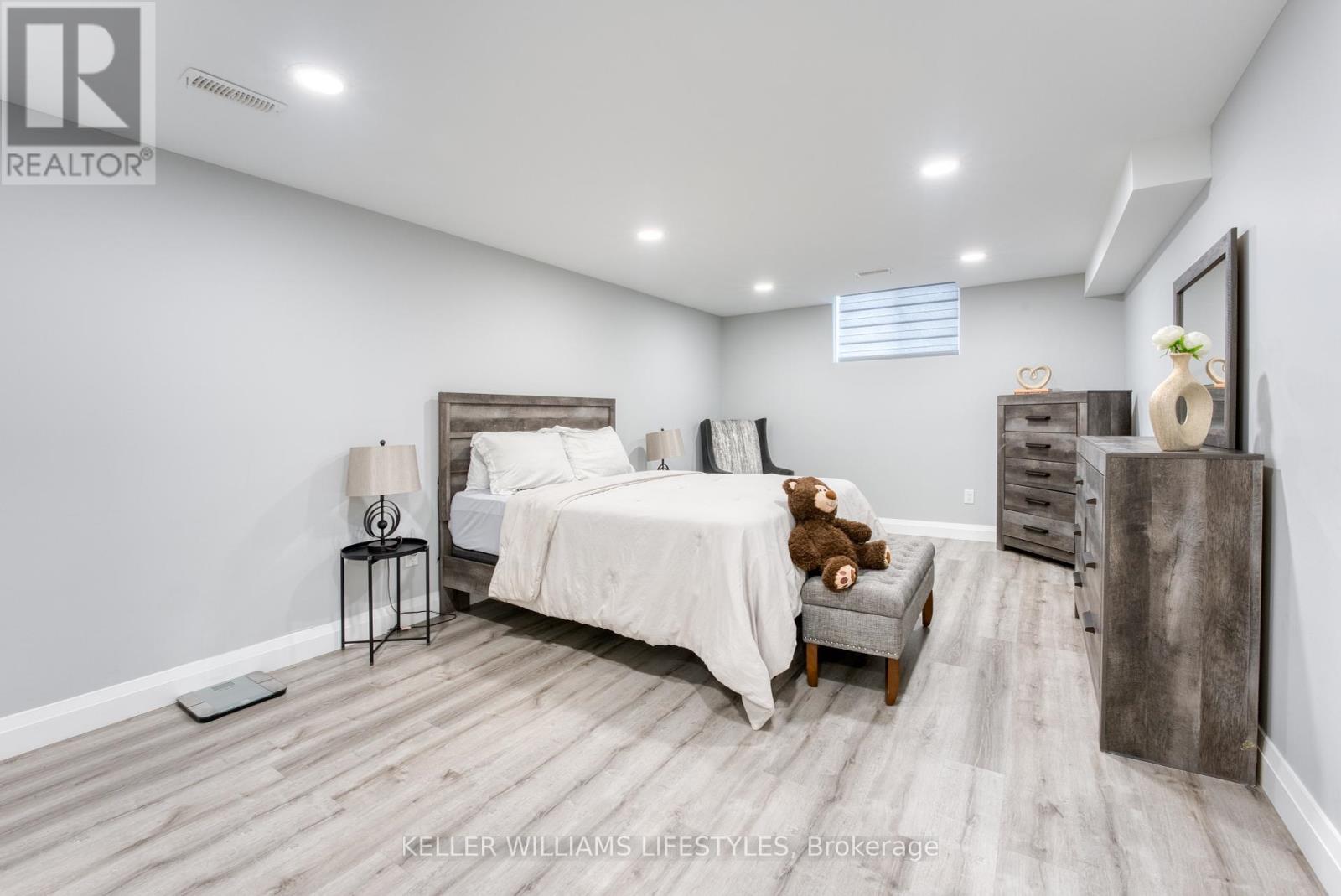 1316 Deer Run Road, Leamington, Ontario  N8H 3V7 - Photo 40 - X12448201