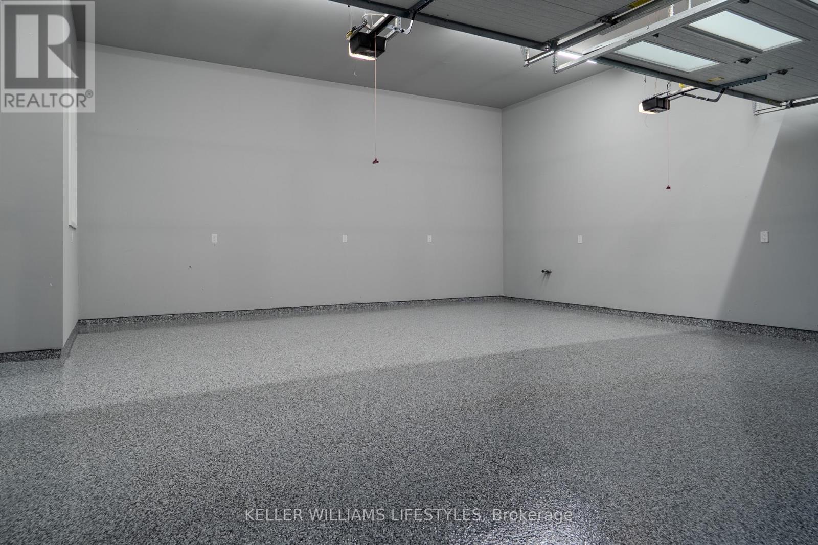 1316 Deer Run Road, Leamington, Ontario  N8H 3V7 - Photo 42 - X12448201