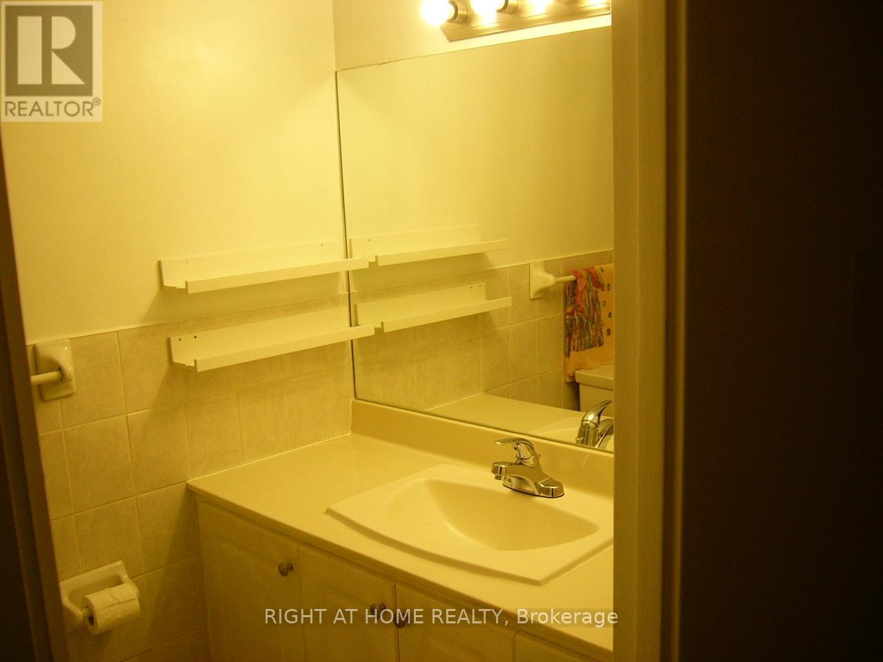 302 - 10 Tangreen Court, Toronto, Ontario  M2M 4B9 - Photo 9 - C12448016