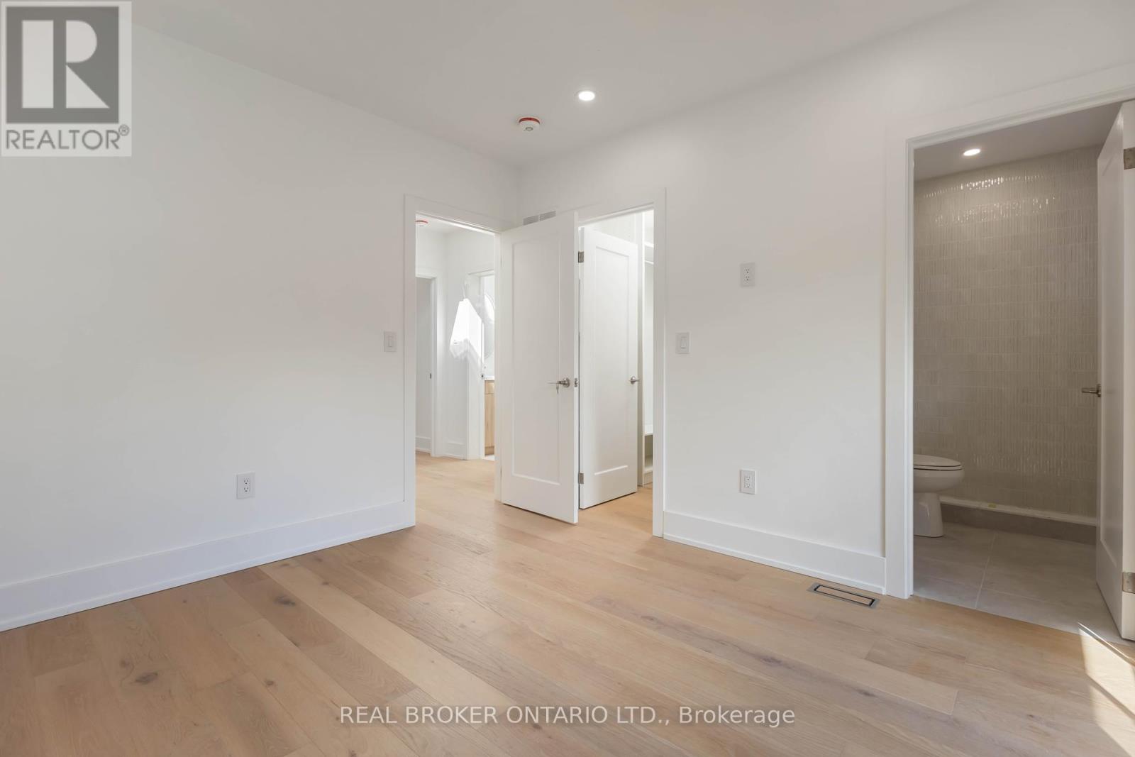 Unit L - 72 Jones Avenue, Toronto, Ontario  M4M 2Z8 - Photo 18 - E12434140