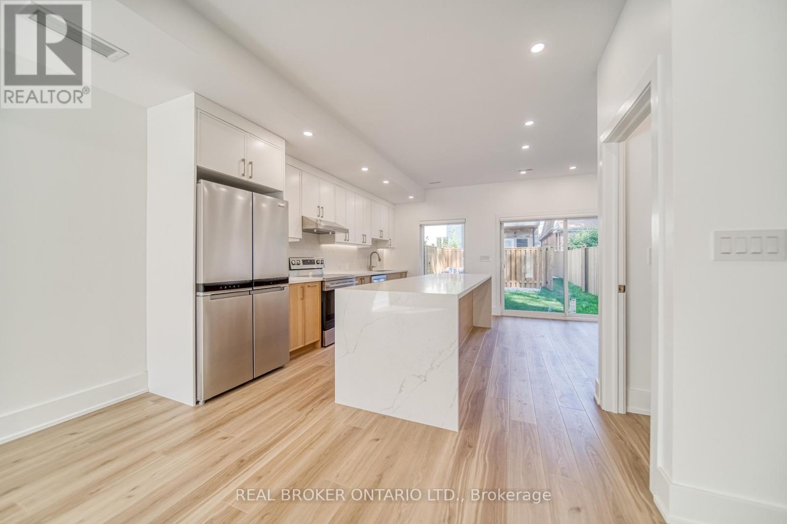 Unit L - 72 Jones Avenue, Toronto, Ontario  M4M 2Z8 - Photo 6 - E12434140