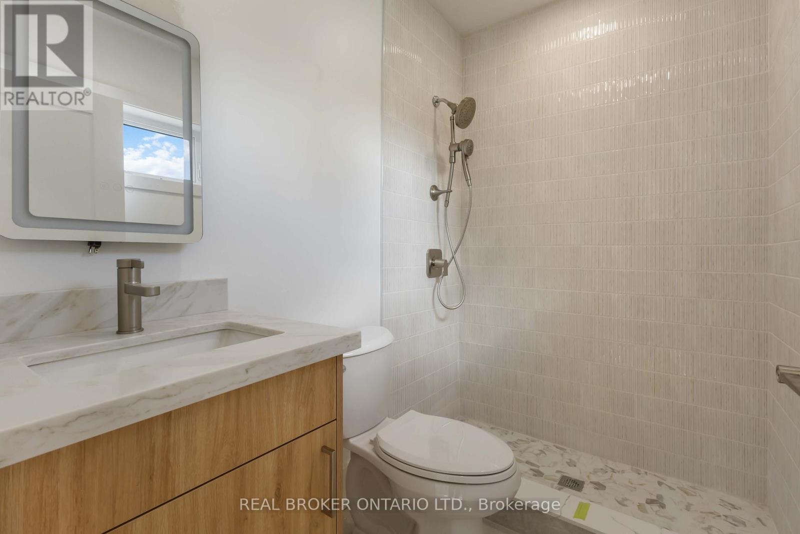 Unit L - 72 Jones Avenue, Toronto, Ontario  M4M 2Z8 - Photo 19 - E12434140