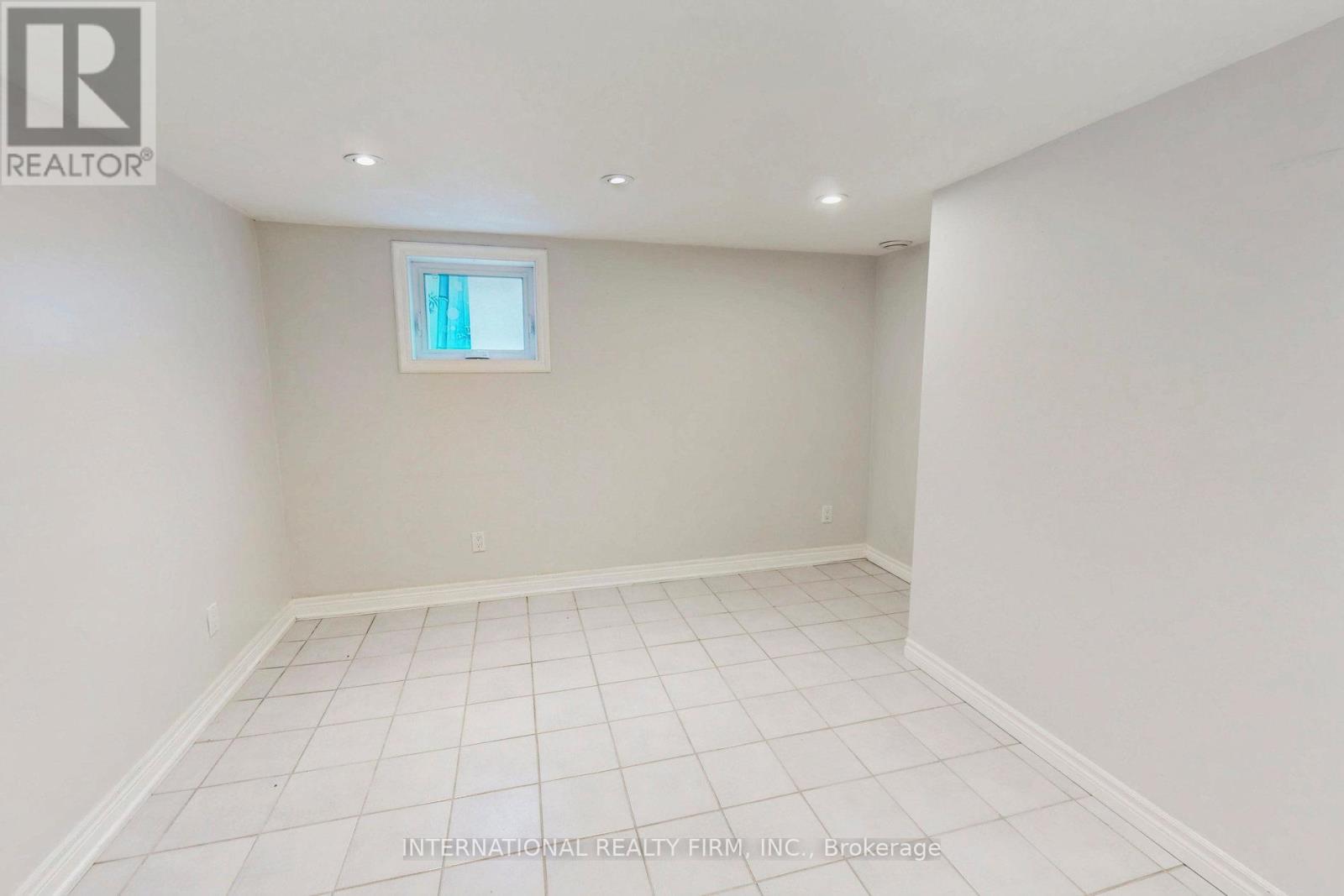 1928 Lawrence Avenue W, Toronto, Ontario  M9N 1H2 - Photo 40 - W12448112
