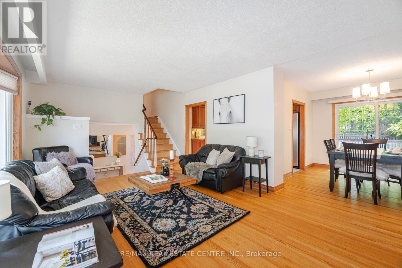 45 Core Crescent, Brampton (Brampton East), Ontario  L6W 2G6 - Photo 16 - W12448120