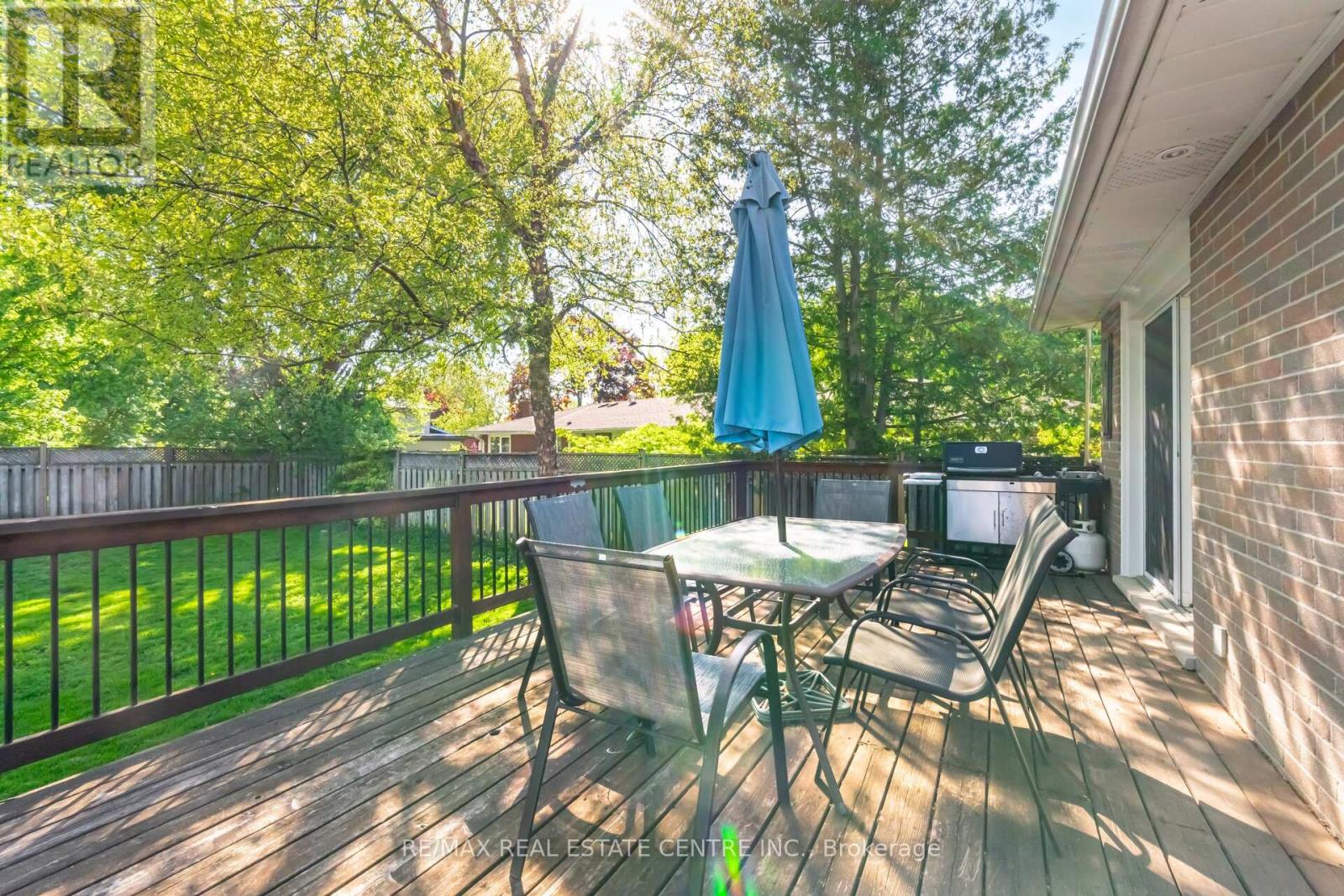 45 Core Crescent, Brampton (Brampton East), Ontario  L6W 2G6 - Photo 7 - W12448120