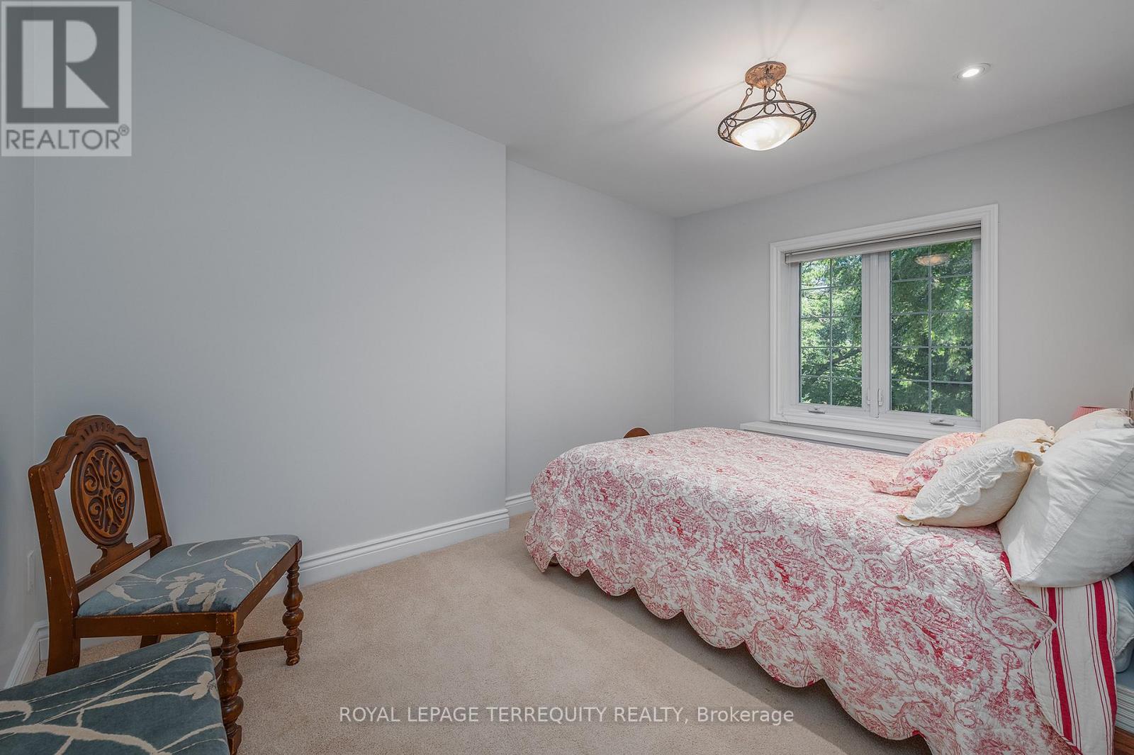 223 Riverside Drive, Toronto (High Park-Swansea), Ontario  M6S 4A8 - Photo 25 - W12448170