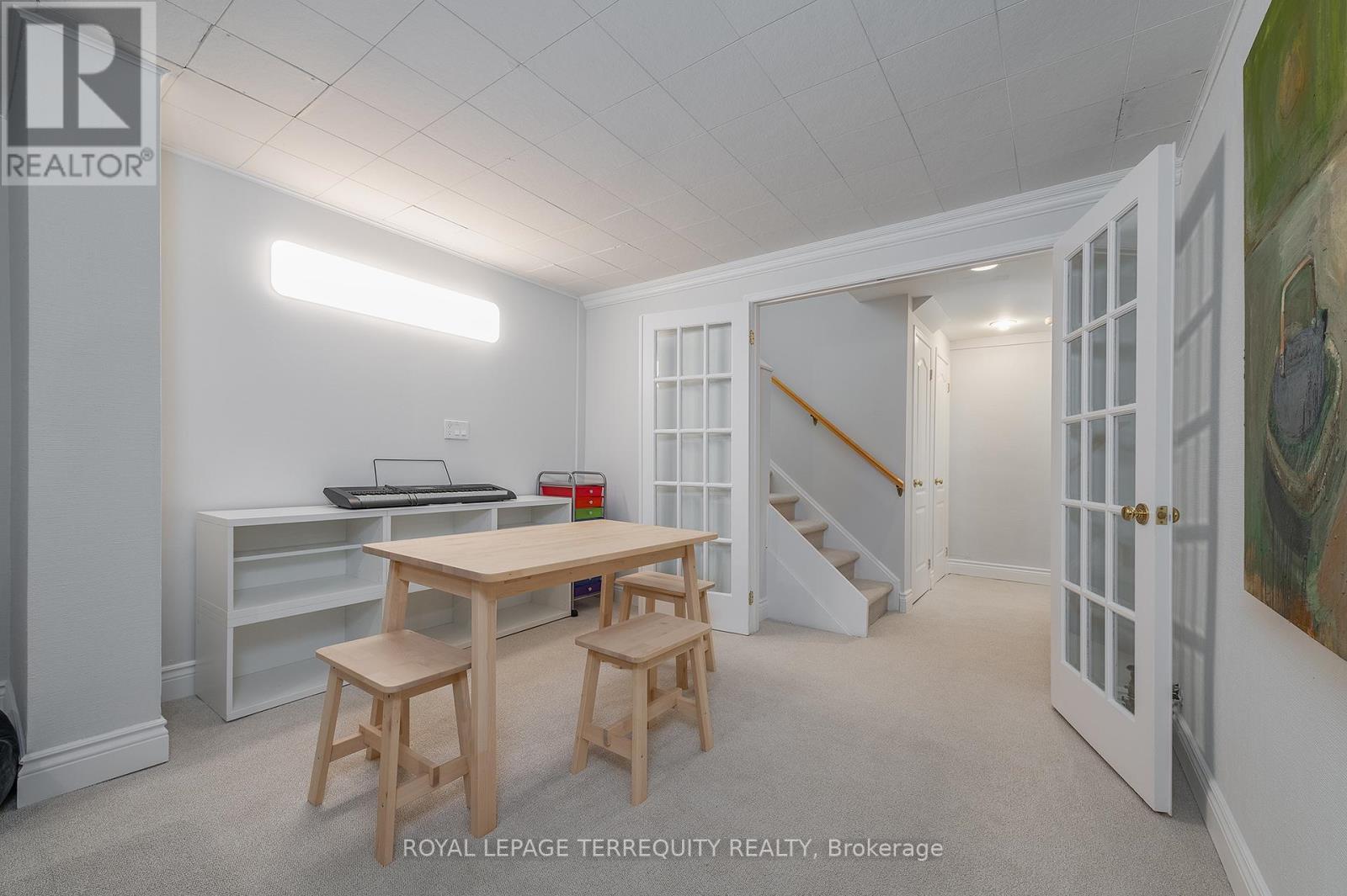 223 Riverside Drive, Toronto (High Park-Swansea), Ontario  M6S 4A8 - Photo 30 - W12448170