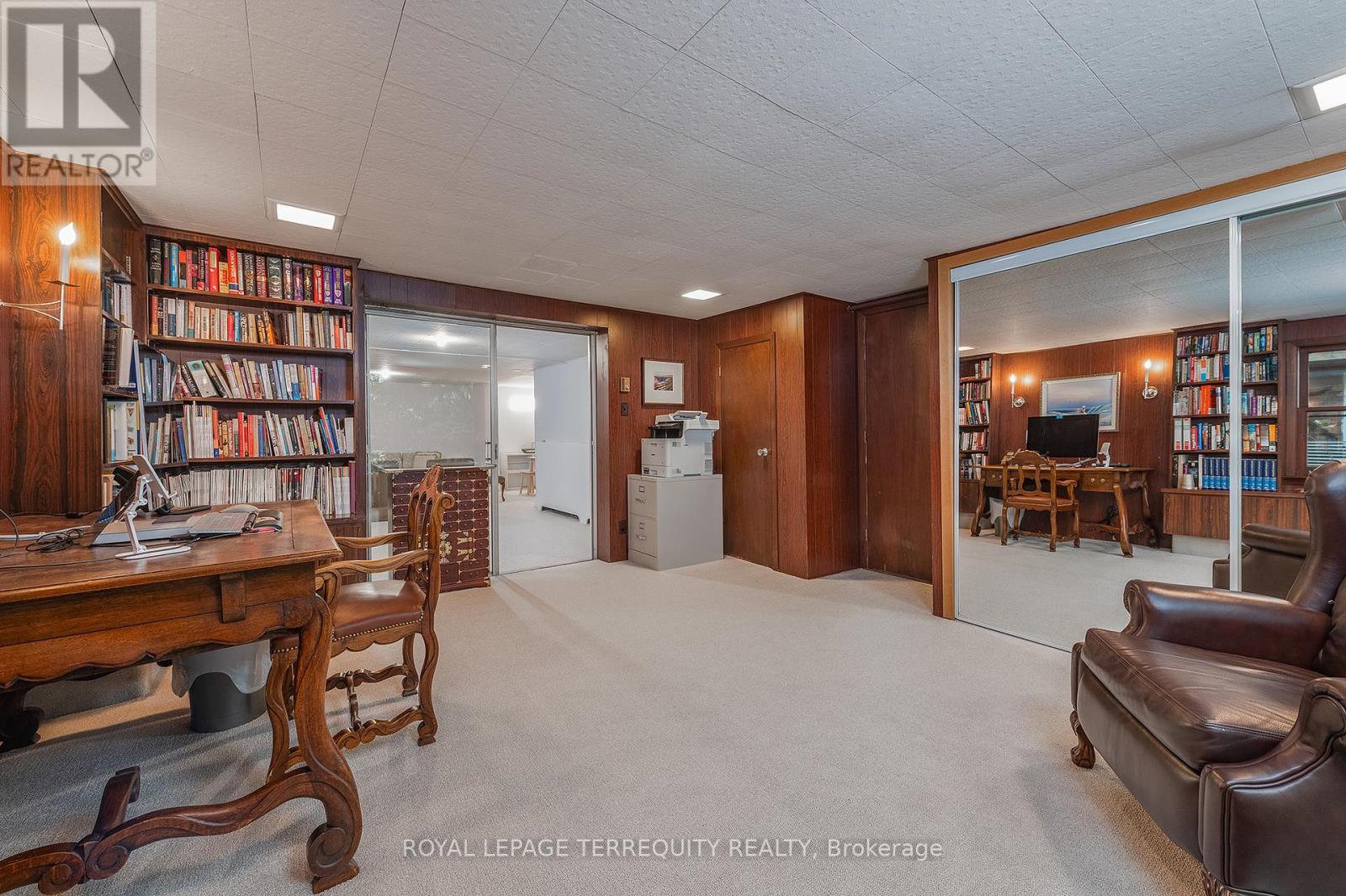 223 Riverside Drive, Toronto (High Park-Swansea), Ontario  M6S 4A8 - Photo 36 - W12448170