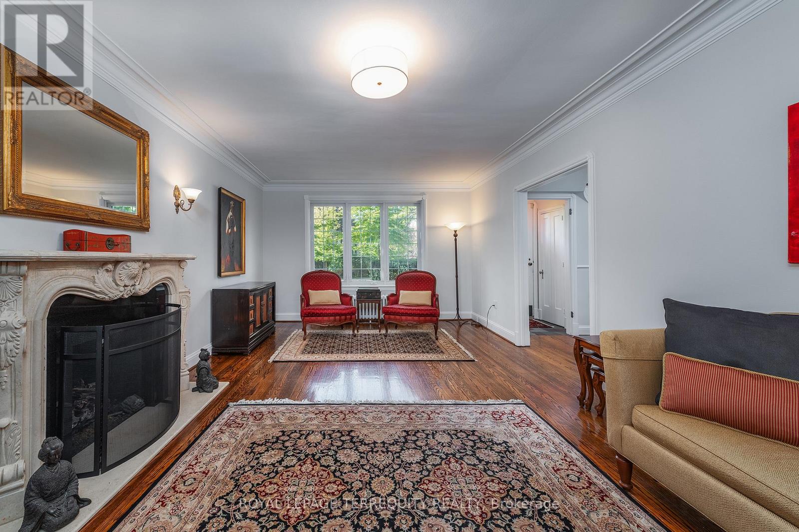 223 Riverside Drive, Toronto (High Park-Swansea), Ontario  M6S 4A8 - Photo 8 - W12448170