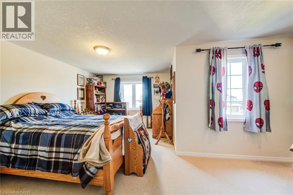 260 Westmeadow Drive, Kitchener, Ontario  N2N 3R1 - Photo 15 - 40776581