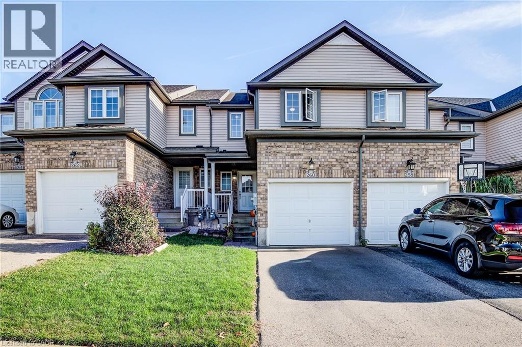 260 Westmeadow Drive, Kitchener, Ontario  N2N 3R1 - Photo 2 - 40776581