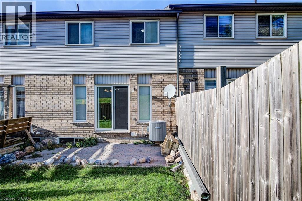 260 Westmeadow Drive, Kitchener, Ontario  N2N 3R1 - Photo 21 - 40776581