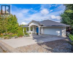 311 Woodpark Crescent, kelowna, British Columbia