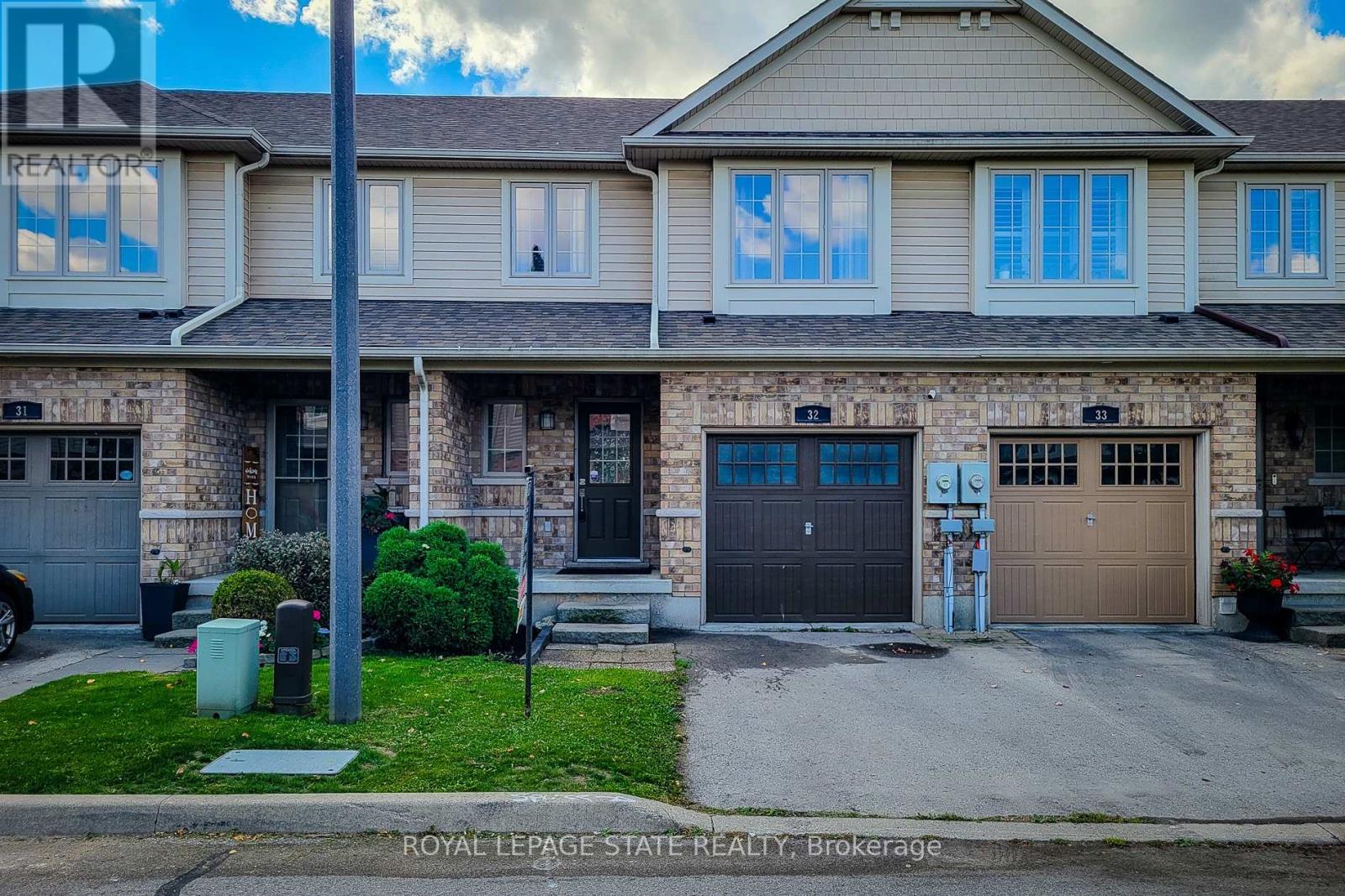 32 - 222 FALL FAIR WAY, Hamilton, Ontario