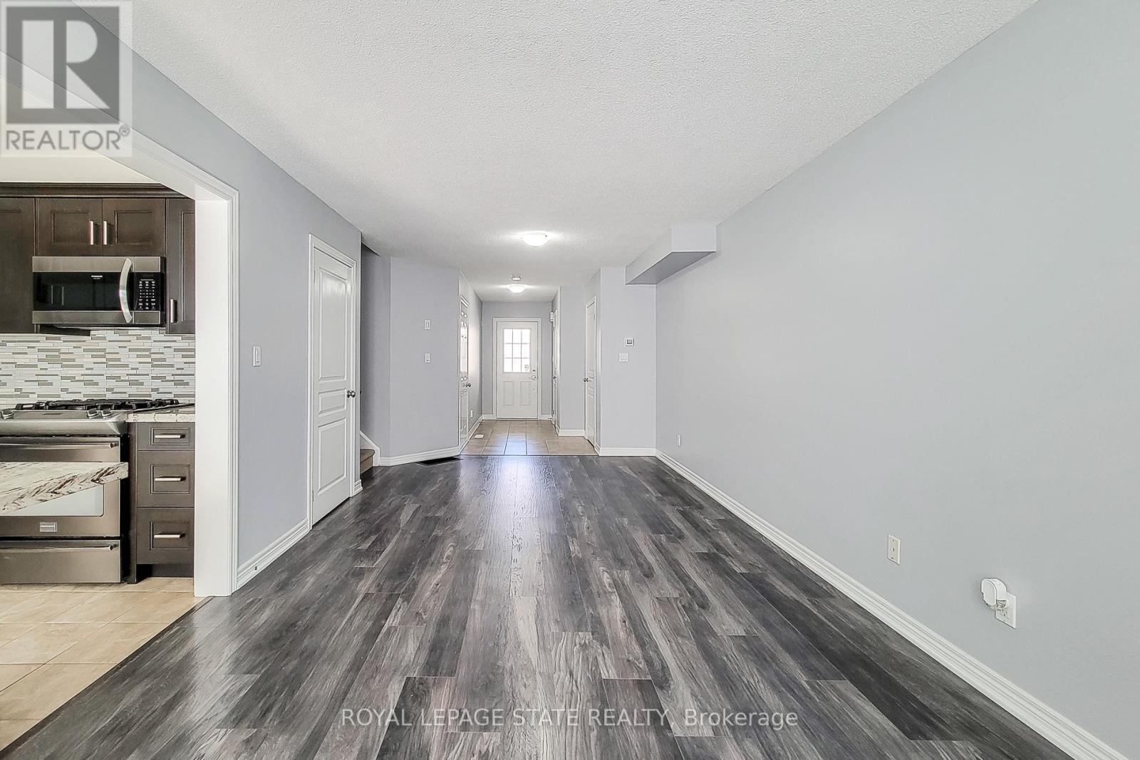 32 - 222 Fall Fair Way, Hamilton, Ontario  L0R 1C0 - Photo 12 - X12448110