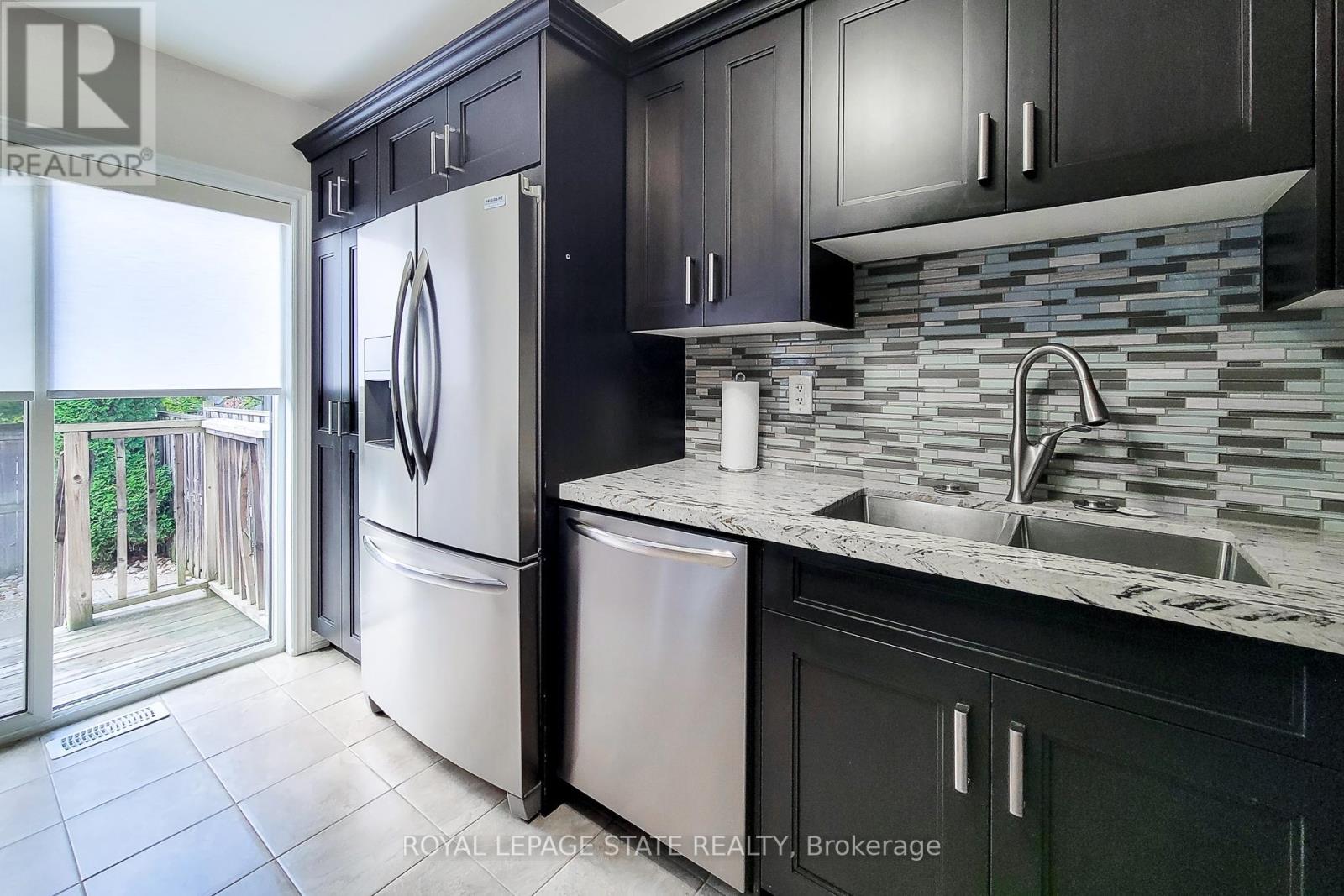 32 - 222 Fall Fair Way, Hamilton, Ontario  L0R 1C0 - Photo 17 - X12448110