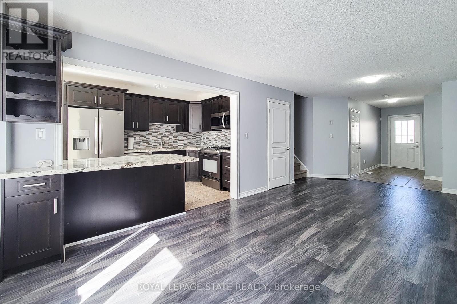 32 - 222 Fall Fair Way, Hamilton, Ontario  L0R 1C0 - Photo 8 - X12448110