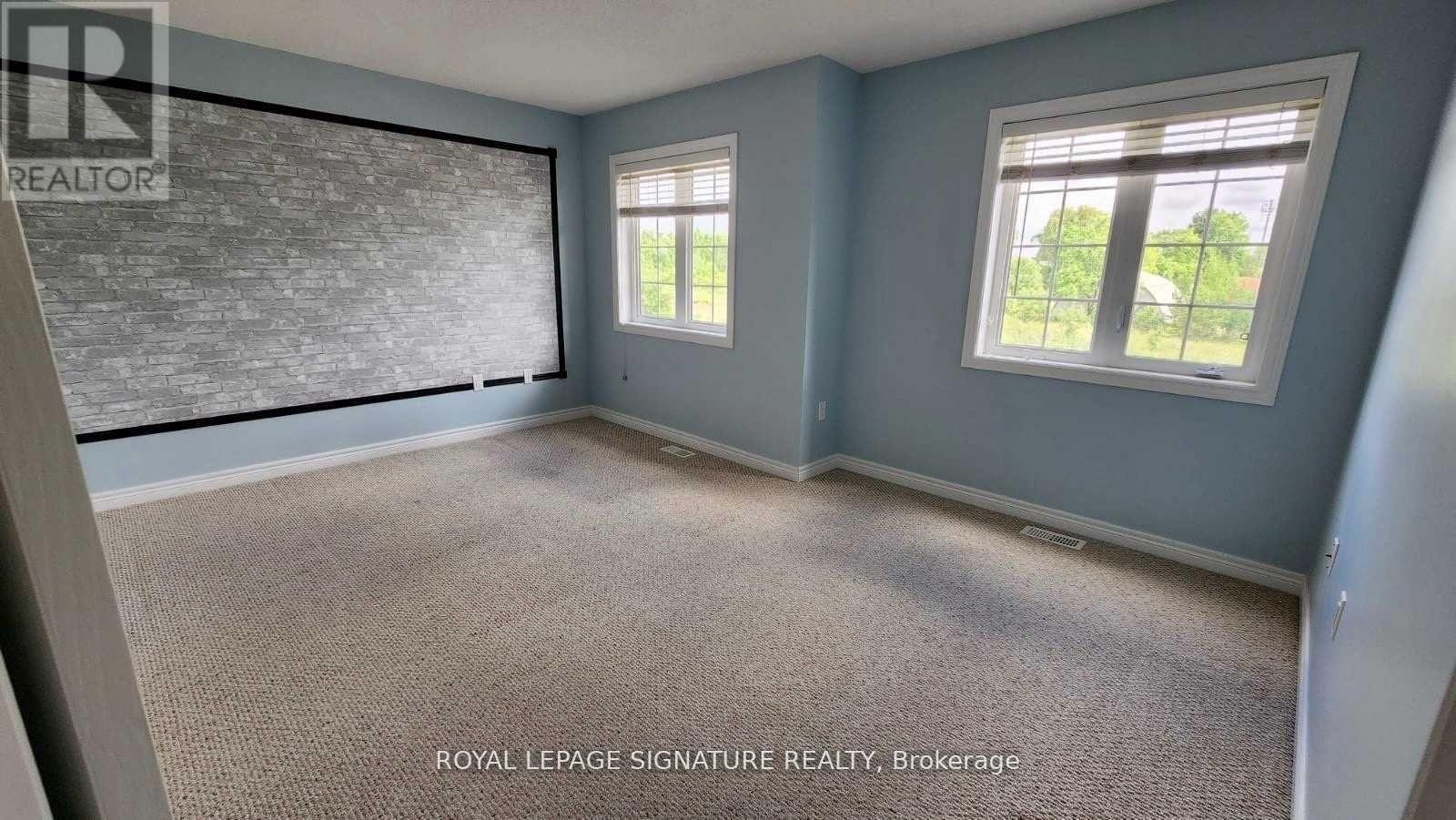 72 Secinaro Avenue, Hamilton, Ontario  L9G 0C6 - Photo 11 - X12448119