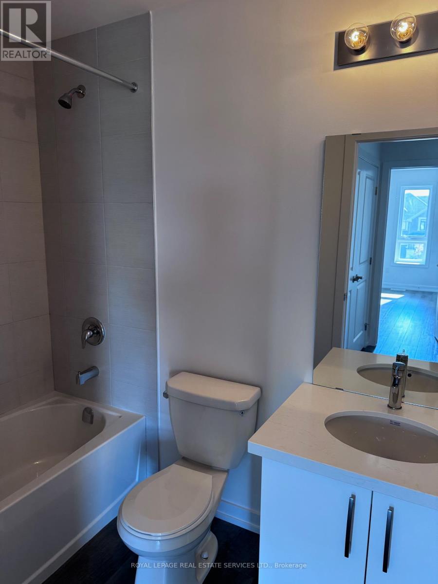 225 Burke Street, Hamilton, Ontario  L8B 1Y4 - Photo 14 - X12448152