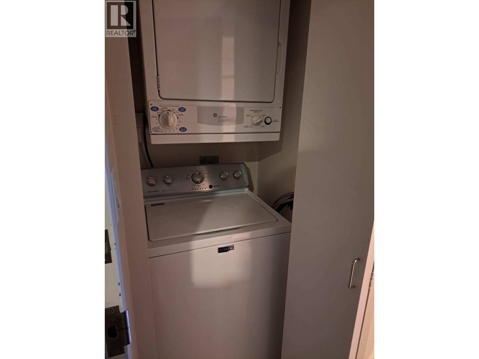 1611 610 Granville Street, Vancouver, British Columbia  V6C 3T3 - Photo 13 - R3055855