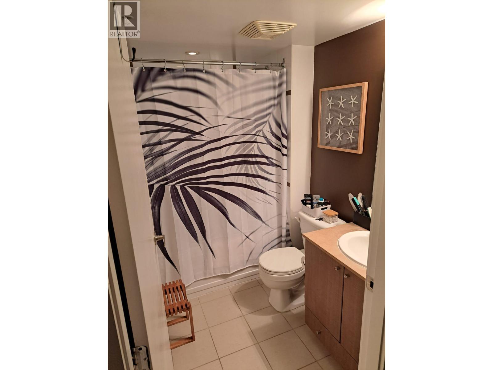 1611 610 Granville Street, Vancouver, British Columbia  V6C 3T3 - Photo 12 - R3055855