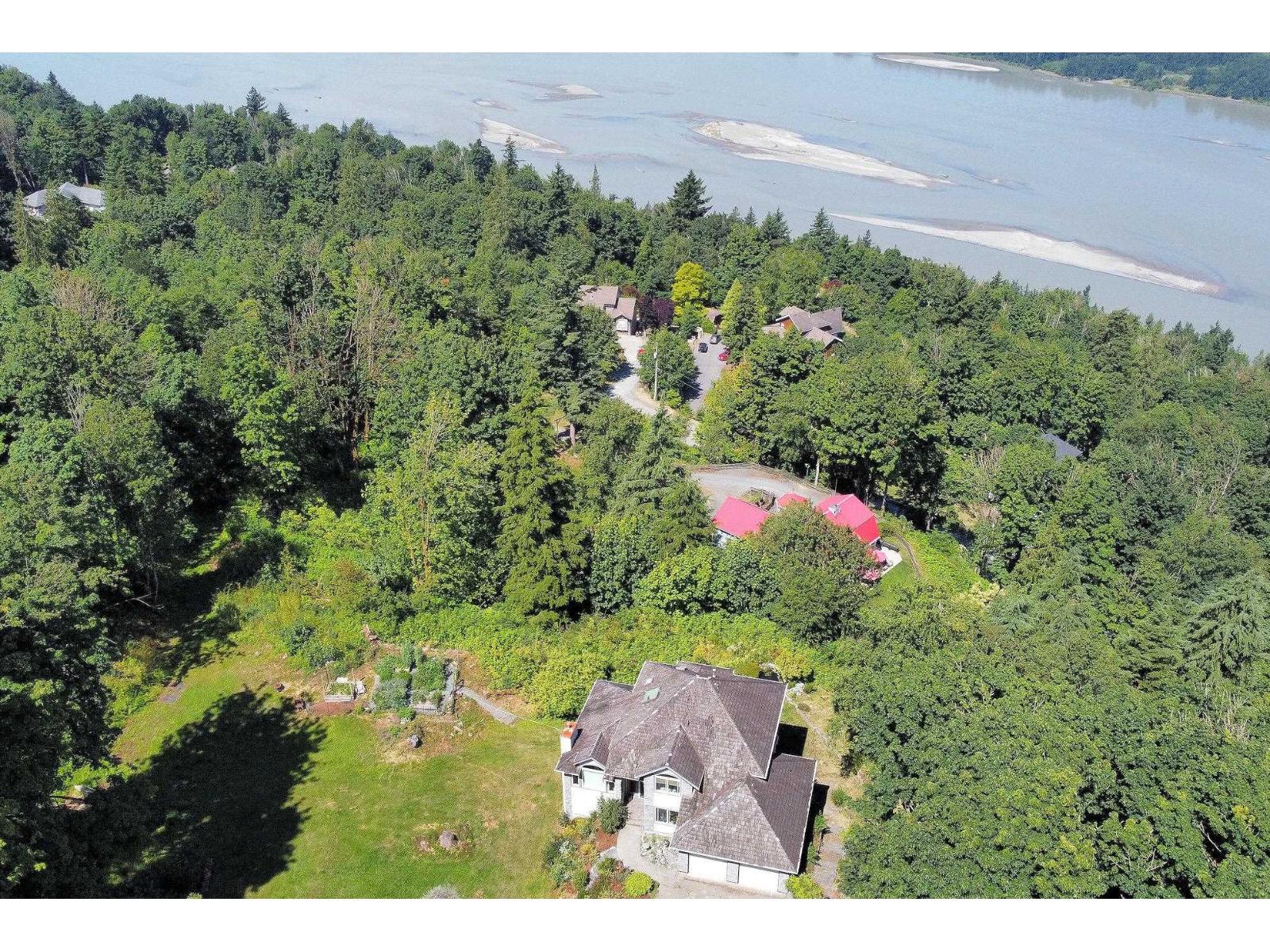 8439 Grand View Drive, Chilliwack Mountain, Chilliwack, British Columbia  V2R 4A2 - Photo 35 - R3022978