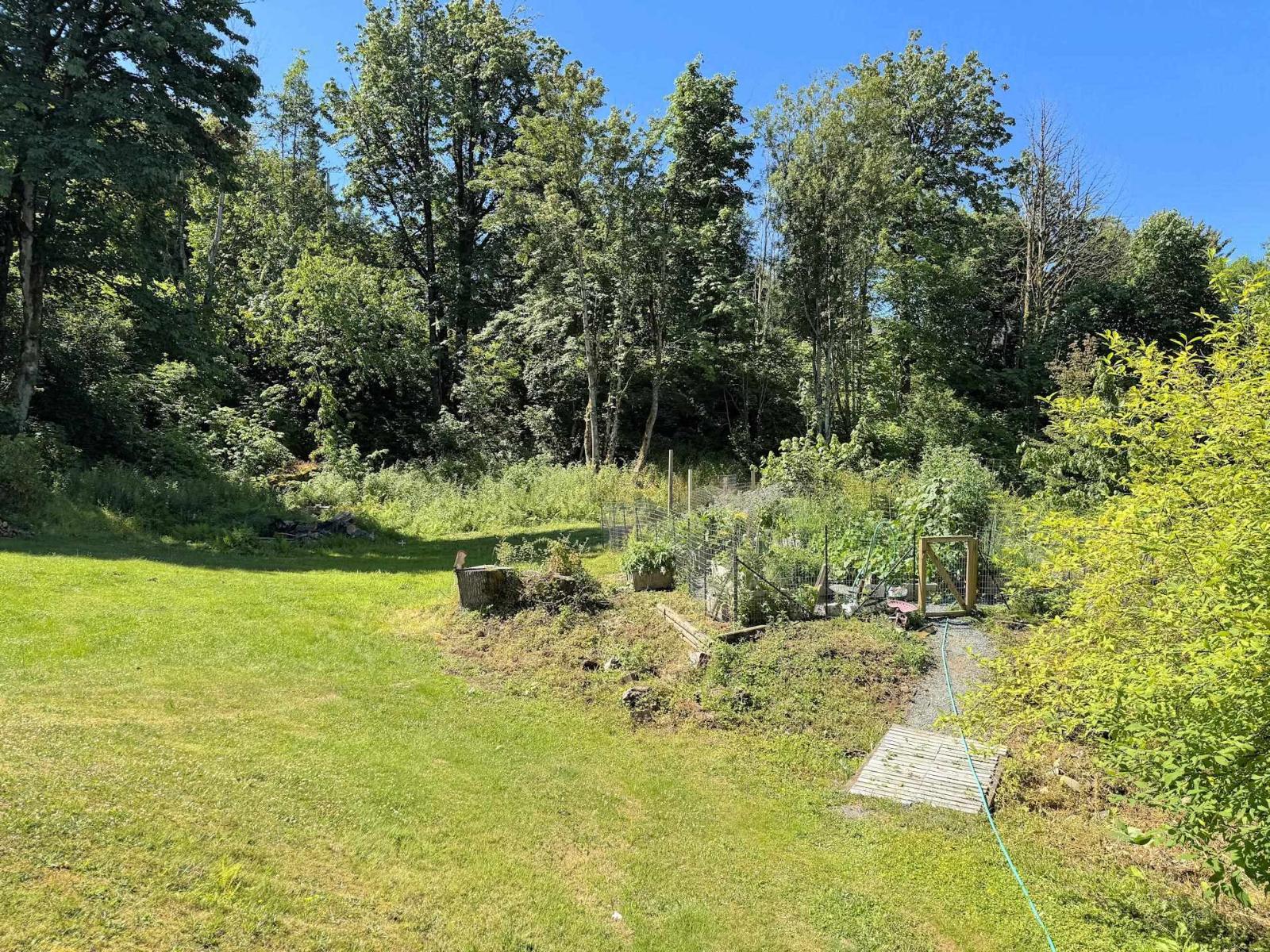 8439 Grand View Drive, Chilliwack Mountain, Chilliwack, British Columbia  V2R 4A2 - Photo 31 - R3022978