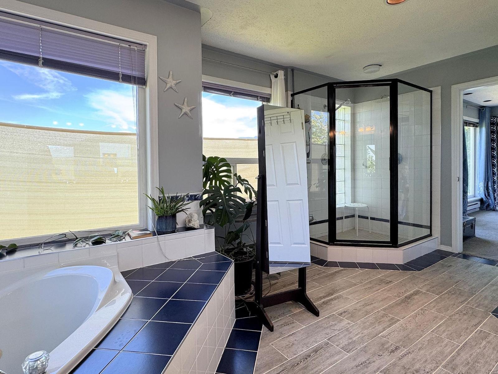 8439 Grand View Drive, Chilliwack Mountain, Chilliwack, British Columbia  V2R 4A2 - Photo 20 - R3022978