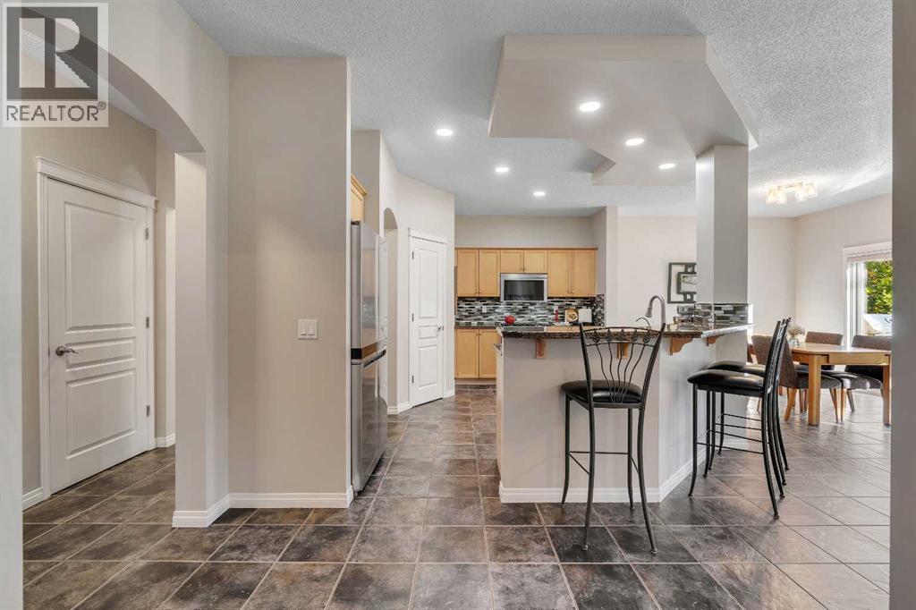 10 Arbour Vista Close Nw, Calgary, Alberta  T3G 5P4 - Photo 9 - A2259771